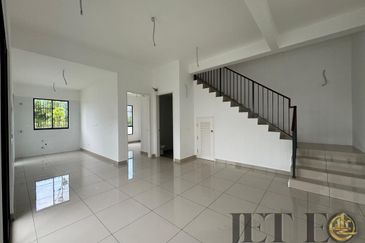 Sencilia @ Eco Sanctuary