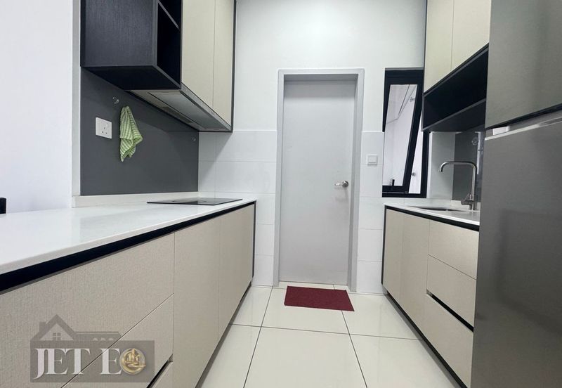 Amber Residence @ twentyfive.7