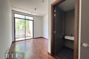 Terraza @ Eco Sanctuary