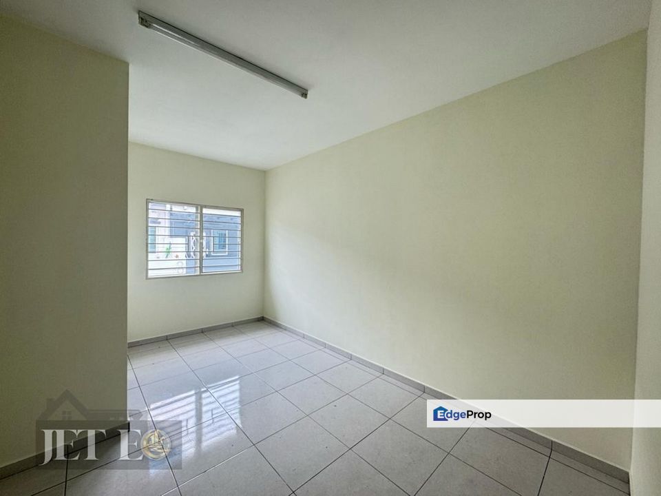 Jenjarom Jaromas Zinnia, Selangor, Jenjarom