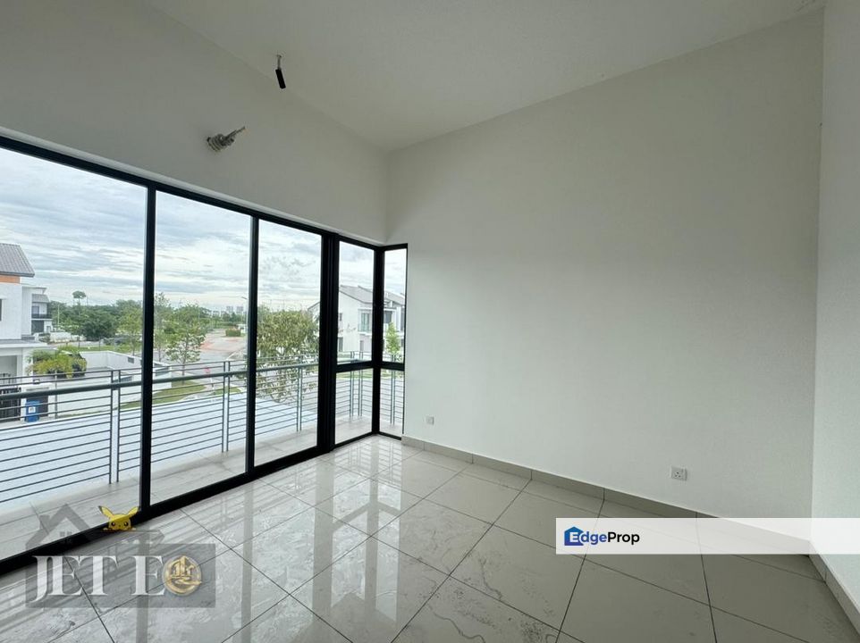 Robin Residence Rimbayu Corner Unit for Sale @RM1,180,000 By EUGENE ONG ...