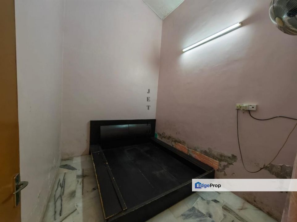 Jenjarom Single Storey, Selangor, Jenjarom