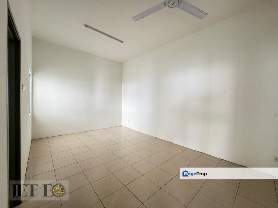 Jenjarom Desa Jarom Semi D House, Selangor, Jenjarom