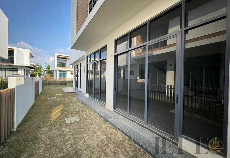 Monterey Residences @ Eco Sanctuary