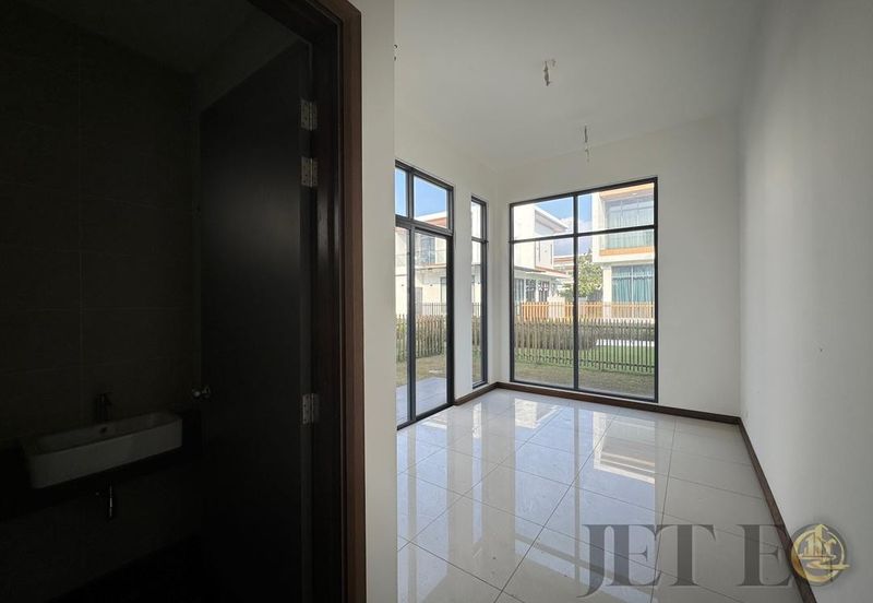 Monterey Residences @ Eco Sanctuary