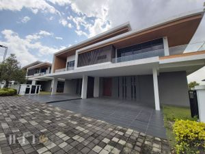 Eco Sanctuary Monterey Rio Villa Semi D Lake View for Sale @RM2,280,000 ...