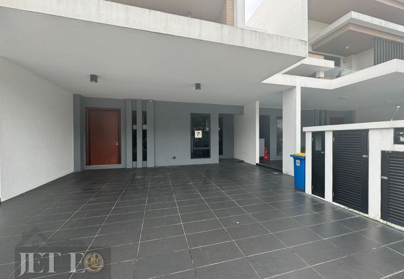 Terraza @ Eco Sanctuary