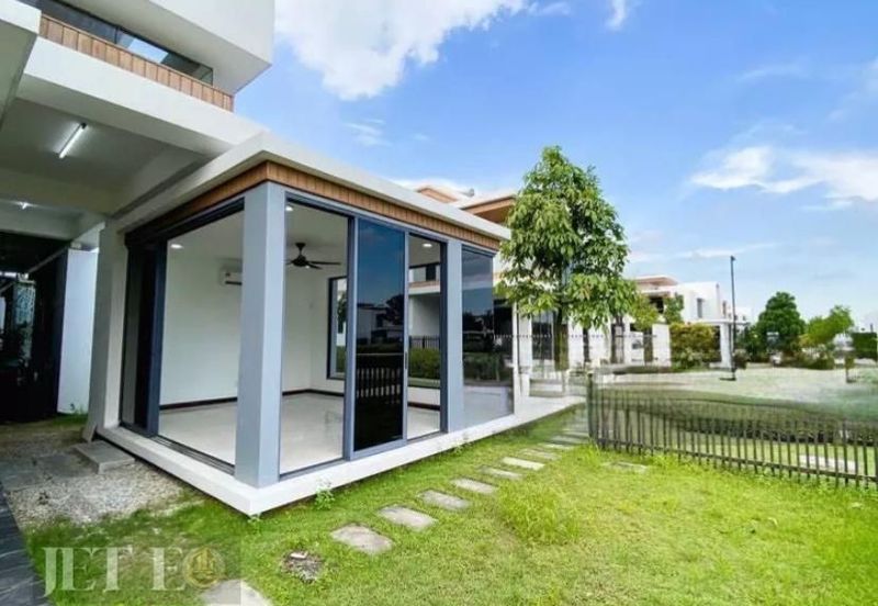 Terraza @ Eco Sanctuary