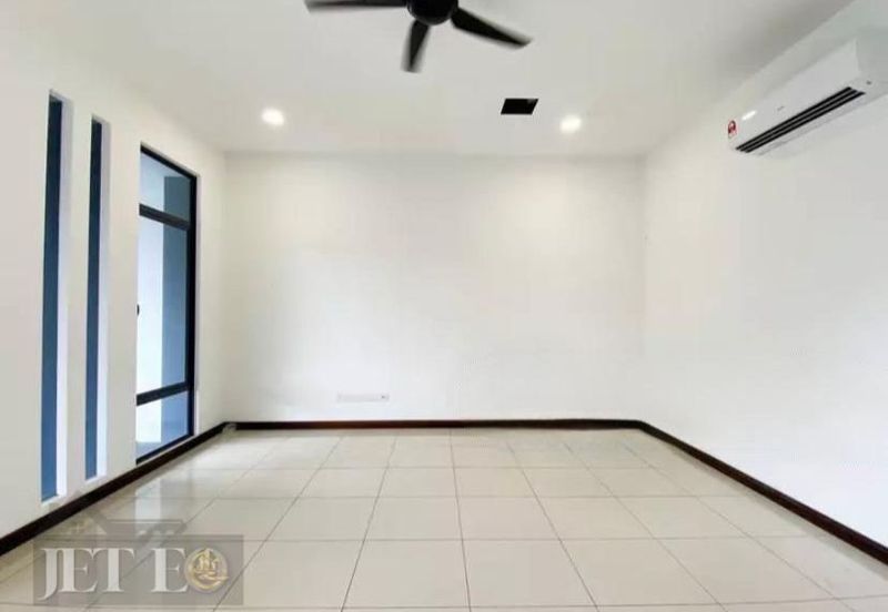 Terraza @ Eco Sanctuary