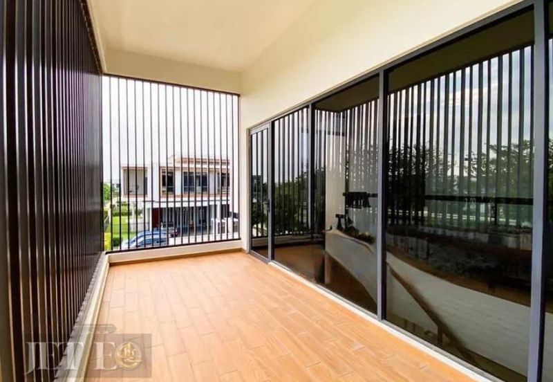 Terraza @ Eco Sanctuary