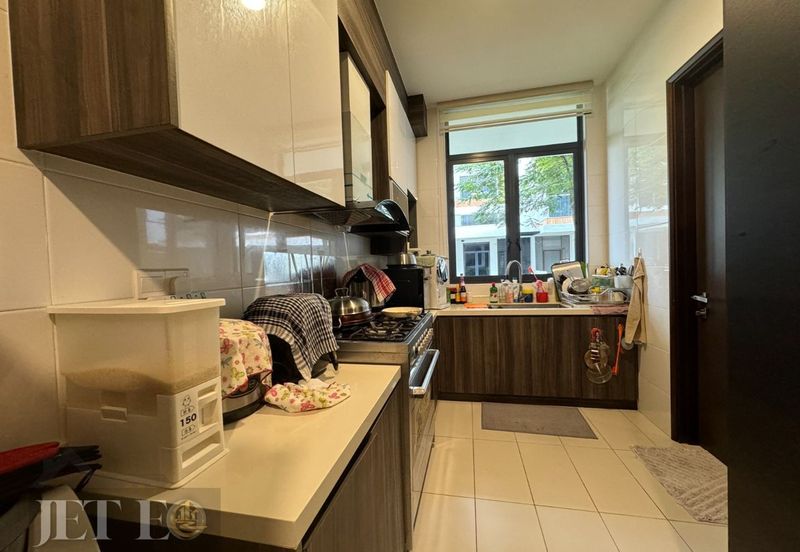 Terraza @ Eco Sanctuary