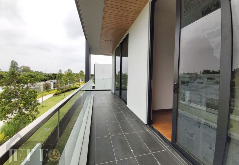 Grandezza @ Eco Sanctuary