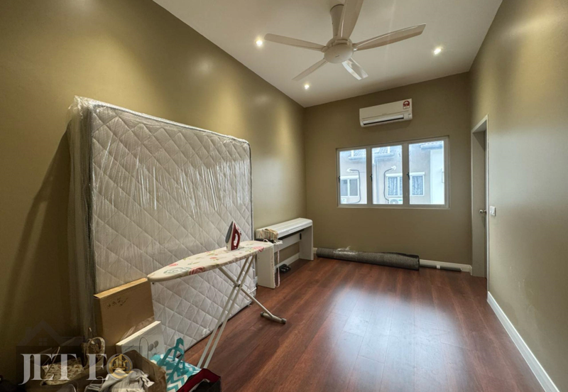 Penduline @ Bandar Rimbayu