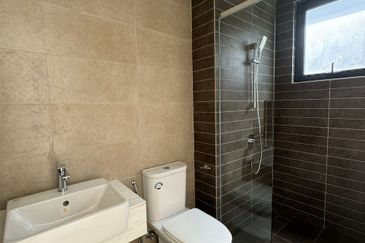 Freesia Residences @ Tropicana Aman