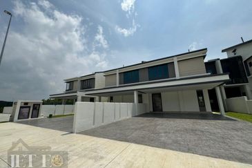 Freesia Residences @ Tropicana Aman