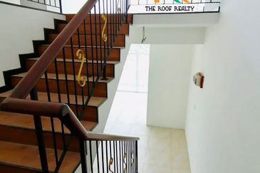 JING YUEN CONDOMINIUM