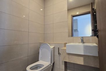 Jesselton Twin Towers