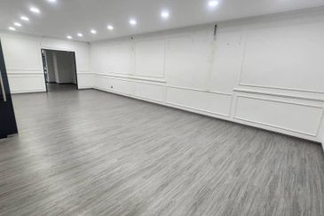 Alamesra Plaza Permai