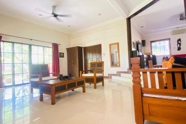 Taman Kingfisher Detached House | Bungalow | 1 Borneo Mall | UMS | KK | Sabah For Sale