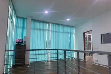 Bandar Sierra Biz Hub | 2Storey Semi D Commercial Warehouse | Menggatal | KK | Sabah For Sale or For Rent