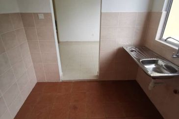 BANDAR SIERRA (APARTMENT/PANGSAPURI)