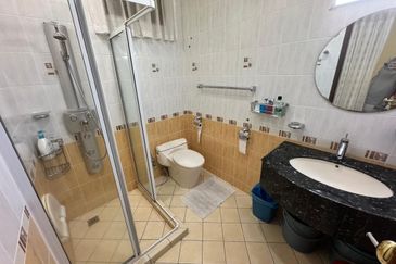 Taman Hilltop, Kota Kinabalu