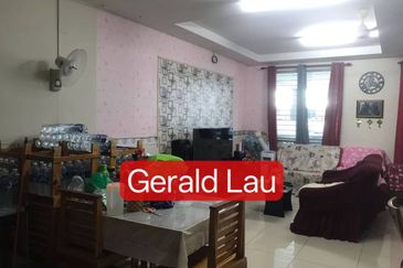 Taman Bukit Hijau | 2 Storey Terrace | Intermediate Unit | Inanam | KK | Sabah For Sale