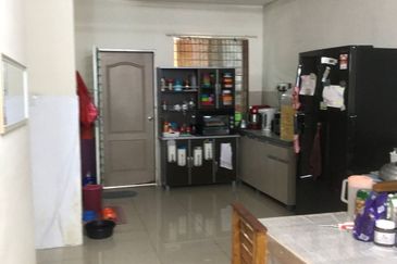 Taman Bukit Hijau | 2 Storey Terrace | Intermediate Unit | Inanam | KK | Sabah For Sale