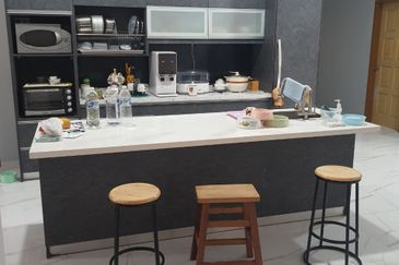 Kg Kiansom Inanam Bungalow | Large Area | BBQ | Kota Kinabalu | Sabah For Sale