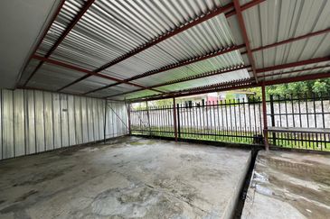 CL999 Taman Golf View | 2 Storey Corner | Bundusan | Penampang | Sabah For Sale