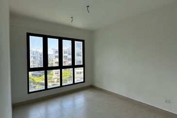 ONE JESSELTON CONDOMINIUM