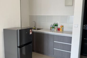 Alam Pesona Condominium | Seaview | Fully Furnished | Putatan | Sabah For Rent