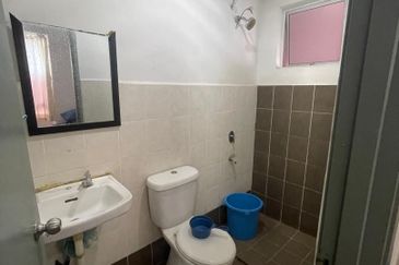 Rose Garden @ Taman Mawar Kinarut | 2 Storey House | Papar | Sabah For Sale