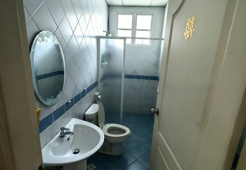 Kiansom Country Height