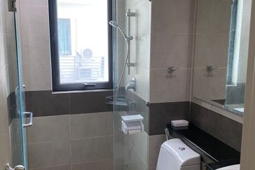 The Peak Vista (Likas)