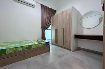 Kingfisher Putatan | Block B | Pool View | Fully Furnished | Ketiau | Sabah For Rent