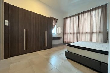 Kingfisher Putatan | Block B | Pool View | Fully Furnished | Ketiau | Sabah For Rent