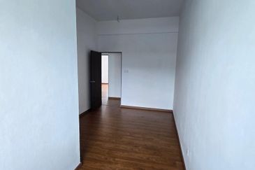 Newly Taman Fabulous Garden Papar | 2Storey | Bare Unit | Papar Square | Sabah For Sale