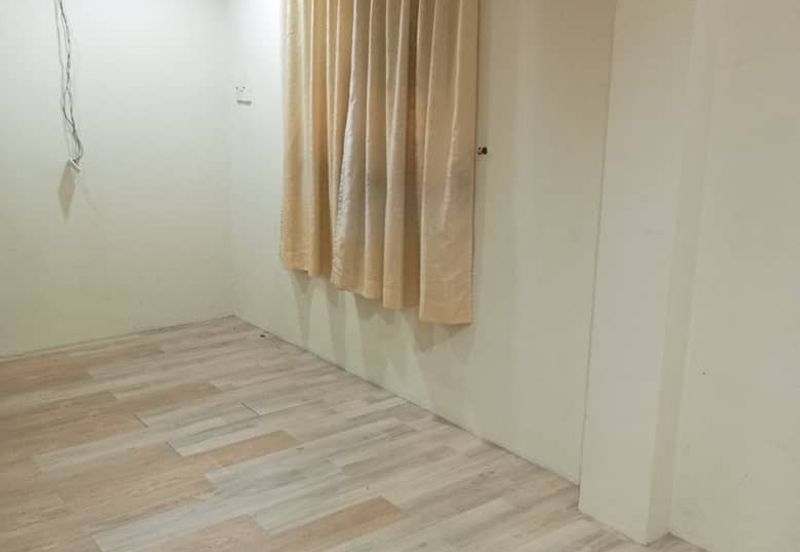 Newly Taman Fabulous Garden Papar | 2Storey | Bare Unit | Papar Square | Sabah For Sale