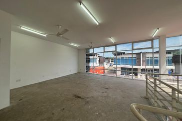 Sierra BizHub Bandar Sierra