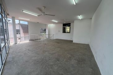 Sierra BizHub Bandar Sierra