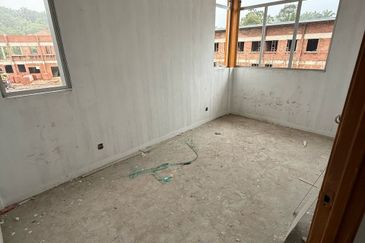 Taman Naparan Ria | 2 Storey Terraced House | New Project | Sipitang | Sabah For Sale