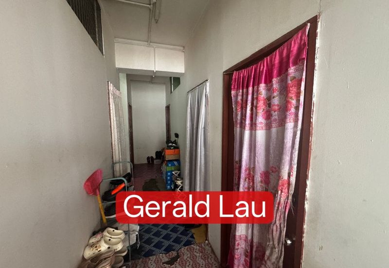 CL99 Sinsuran Office Lot | Block F | Centre Point | Kota Kinabalu | Sabah For Sale