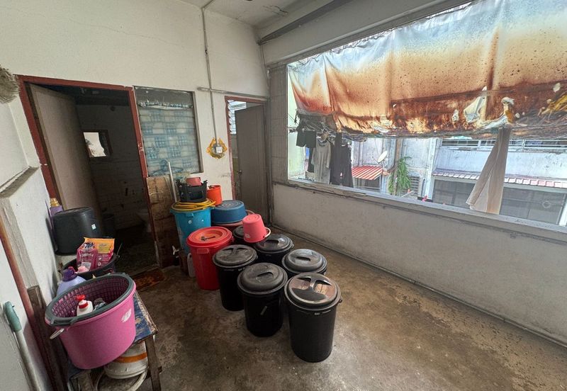 CL99 Sinsuran Office Lot | Block F | Centre Point | Kota Kinabalu | Sabah For Sale