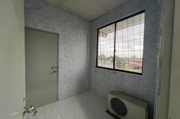 Selesa Court Apartment