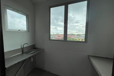 Selesa Court Apartment