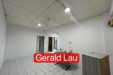 Selesa Court Apartment