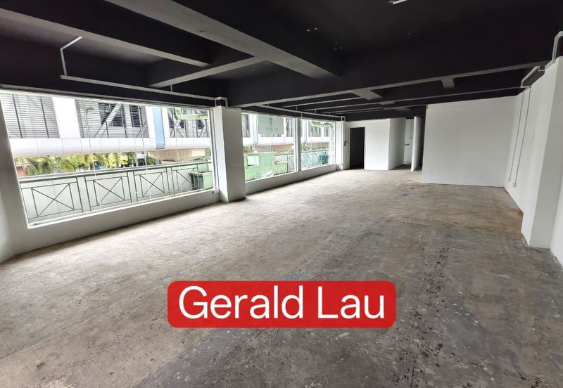 Api Api Center | 1st Floor Corner Lot | Waterfront | Centrepoint | KK | Sabah For Rent