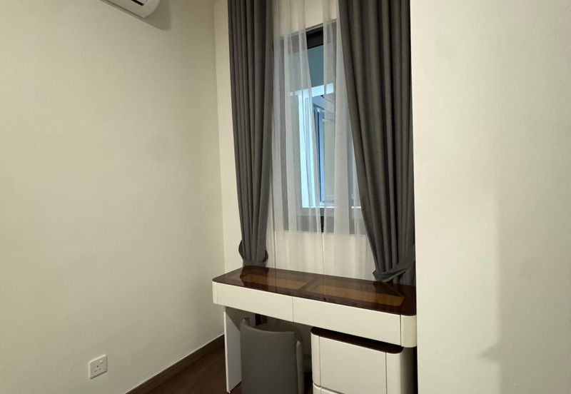 Jesselton Twin Towers