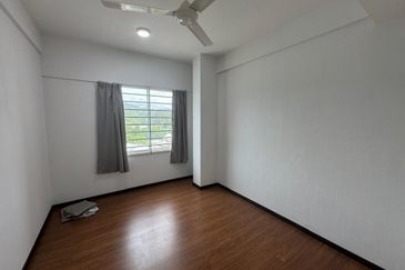 JING YUEN CONDOMINIUM